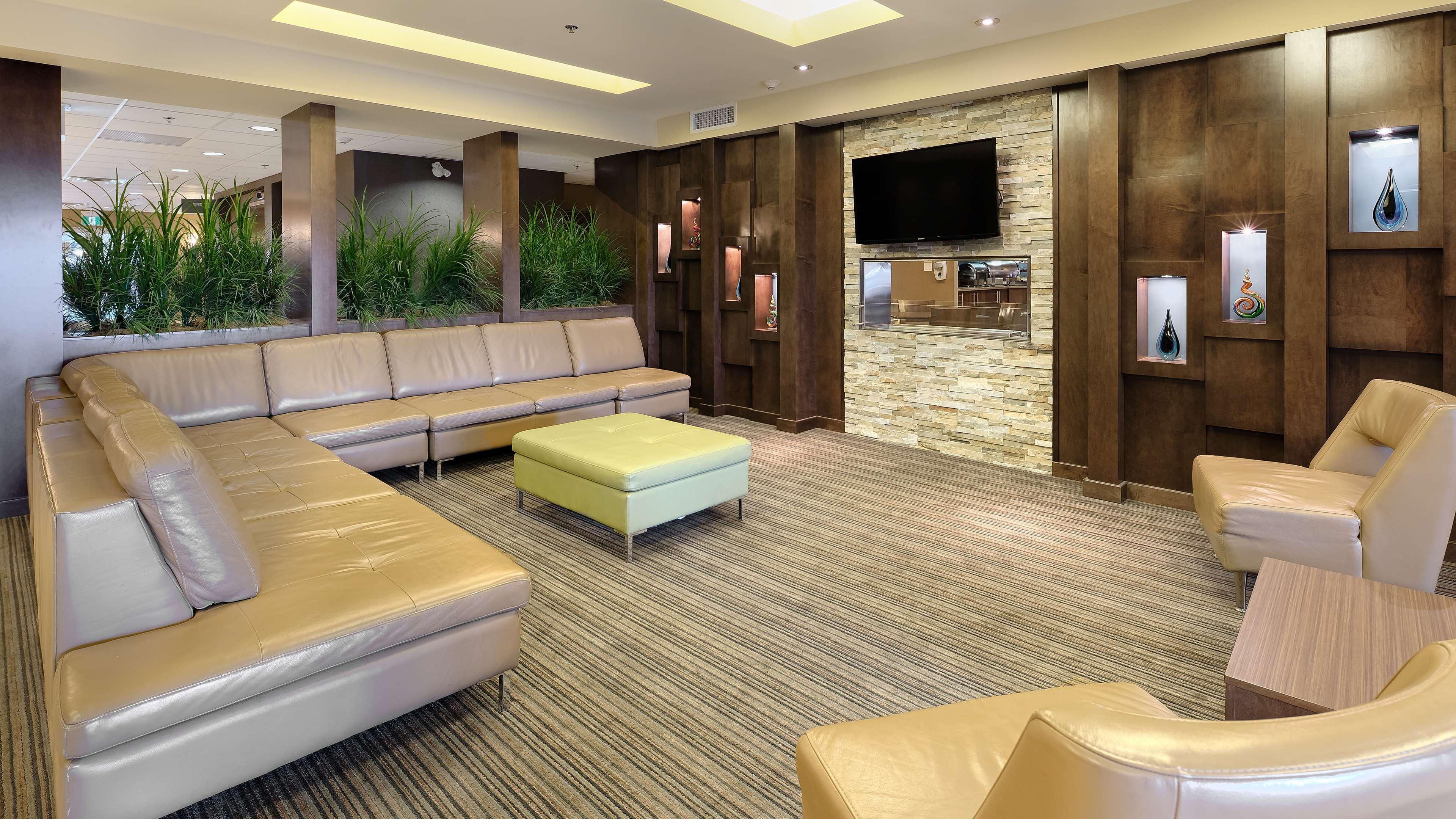 Best Western Plus Winnipeg West Headingley Екстер'єр фото