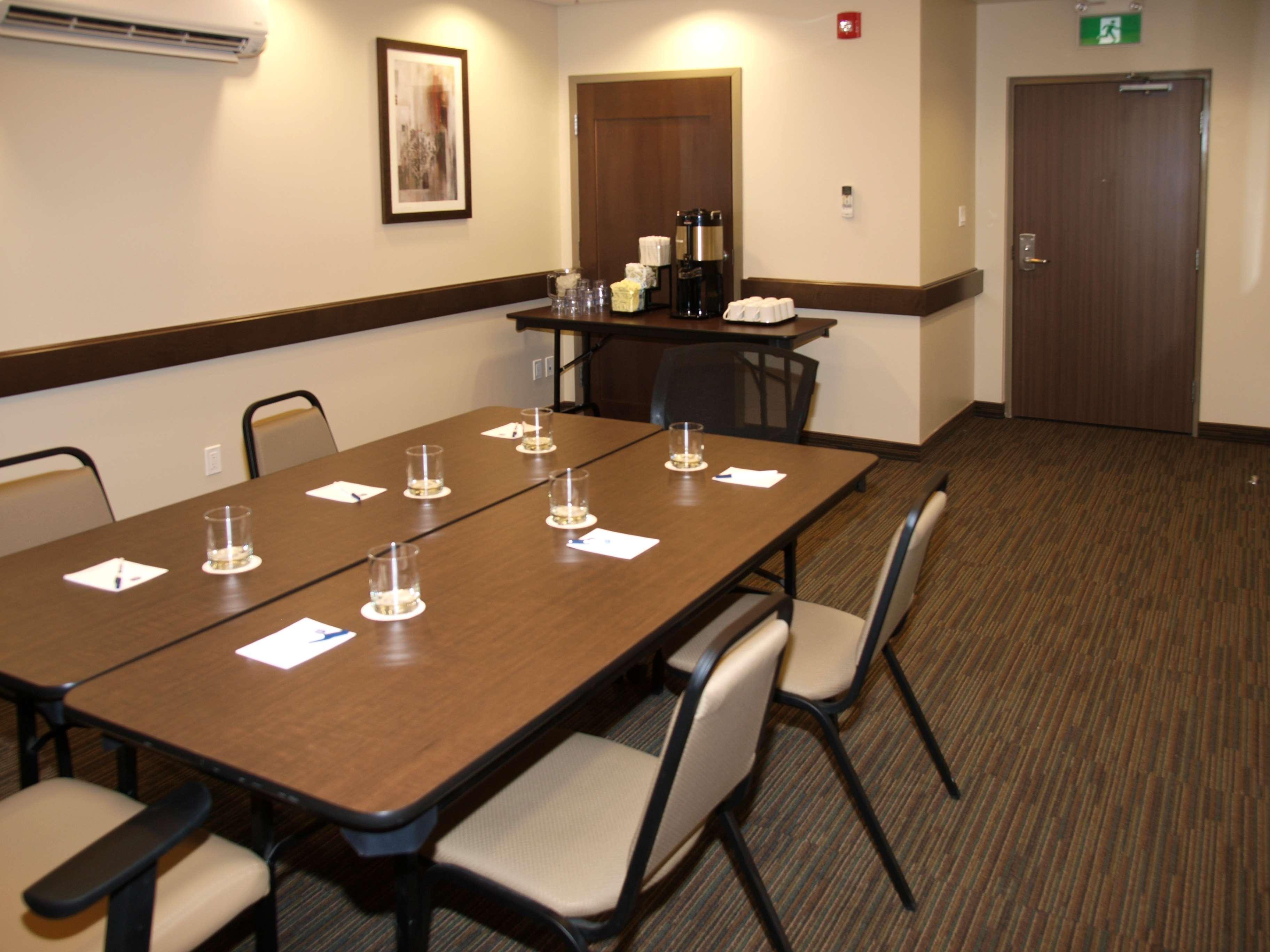 Best Western Plus Winnipeg West Headingley Екстер'єр фото