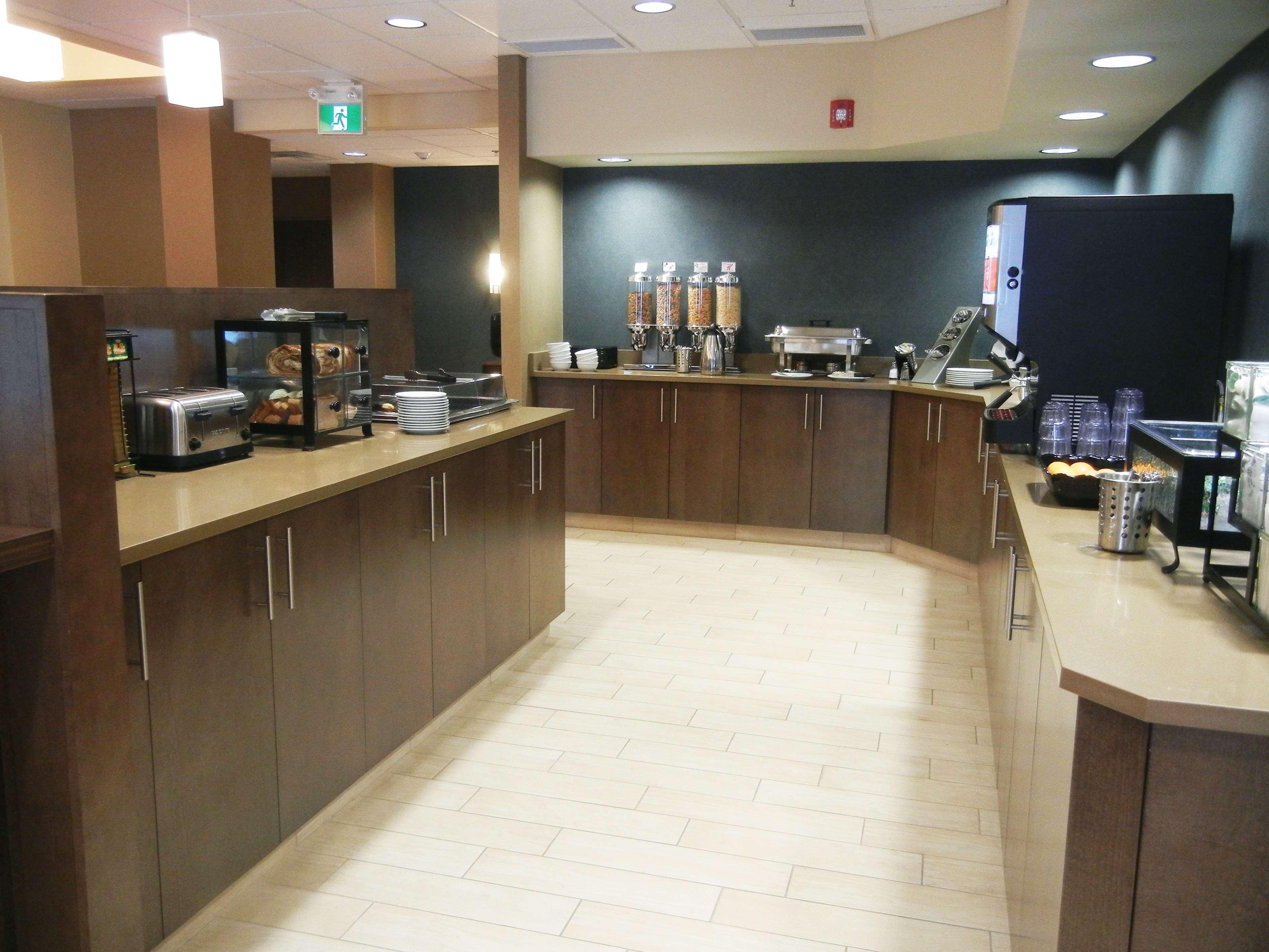 Best Western Plus Winnipeg West Headingley Екстер'єр фото